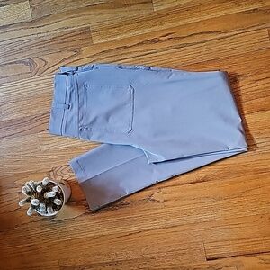 Walter Hagen 11 Majors 5 pocket gray golf pants size 30x32...like new condition!